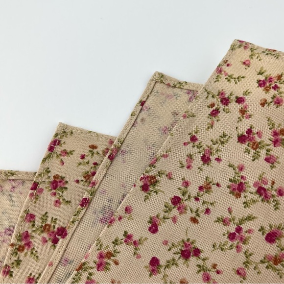 Men’s Burgundy Donegal Tweed Bow Tie & Rustic Floral Pocket Square Set - Picture 6 of 6